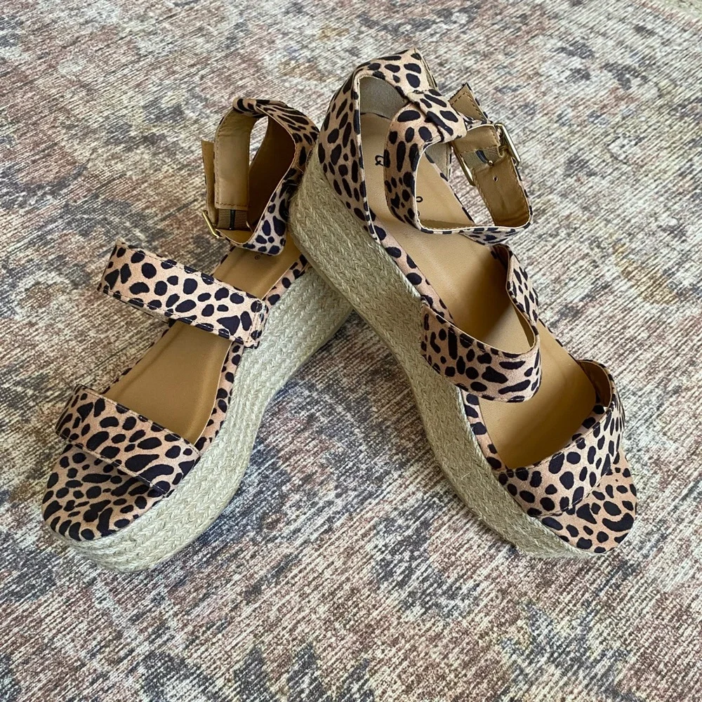 Vampy Festival Boho Qupid Cheetah Print Platform‎ Wedges SZ 10